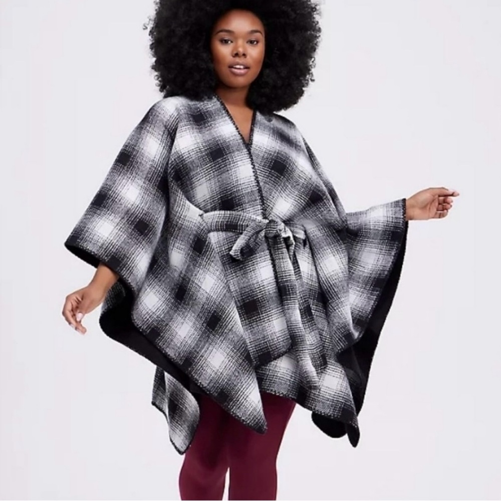 Torrid Black and White Plaid Belted Ruana